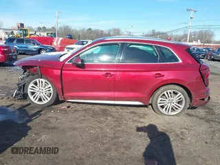 2018 Audi Q5 Premium Plus with VIN WA1BNAFY8J2120240, listed as a IAAI auction lot 41154361 with 77,848 mi miles. Bid and sale history available at carsss.com. Image 14.