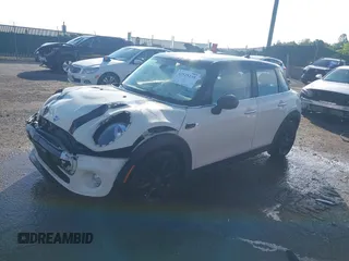 2019 MINI Hardtop 4 Door Cooper with VIN WMWXU1C5XK2J02832, listed as a IAAI auction lot 42525235 with 68,296 mi miles and . Bid and sale history available at DreamBid. Image 17.