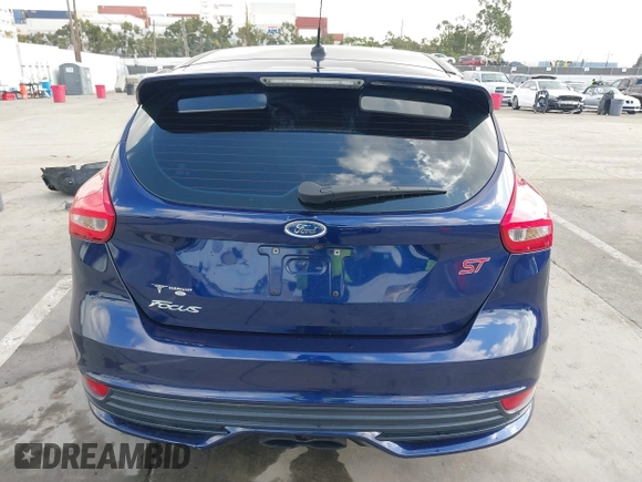 2017 Ford Focus ST with VIN 1FADP3L91HL343926, listed as a IAAI auction lot 41558099 with 62,670 mi miles and . Bid and sale history available at carsss.com. Image 15.