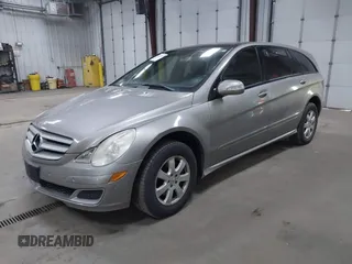 2006 Mercedes-Benz R 3.5L with VIN 4JGCB65EX6A017255, listed as a IAAI auction lot 42216340 with 169,967 mi miles. Bid and sale history available at carsss.com. Image 2.