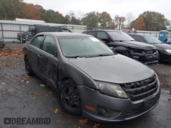 2011 Ford Fusion SE with VIN 3FAHP0HG4BR229273, listed as a IAAI auction lot 40851336 with 153,960 mi miles. Bid and sale history available at carsss.com. Image 1.