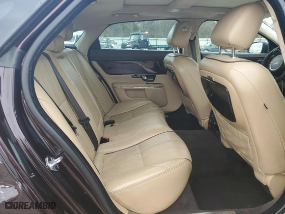 2011 Jaguar XJ with VIN SAJWA2GB7BLV08978, listed as a Copart auction lot 47808885 with NaN miles and Salvage Title. Bid and sale history available at carsss.com. Image 10.
