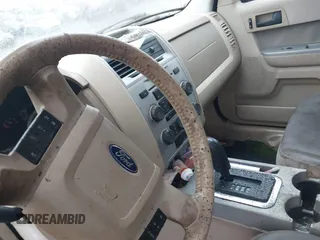2011 Ford Escape XLT with VIN 1FMCU0D70BKA25265, listed as a IAAI auction lot 41539864 with 1 mi miles. Bid and sale history available at carsss.com. Image 13.