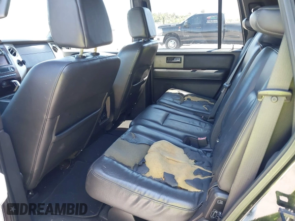 2007 Ford Expedition Limited with VIN 1FMFU19567LA52692, listed as a IAAI auction lot 41823596 with 195,673 mi miles. Bid and sale history available at carsss.com. Image 8.