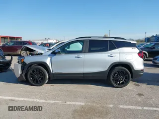 2022 GMC Terrain SLE with VIN 3GKALMEV9NL257678, listed as a IAAI auction lot 41875827 with 21,742 mi miles and . Bid and sale history available at carsss.com. Image 15.
