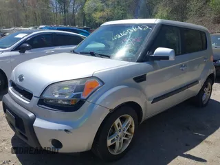 2011 Kia Soul + with VIN KNDJT2A28B7712547, listed as a IAAI auction lot 42163142 with 169,403 mi miles and . Bid and sale history available at DreamBid. Image 2.