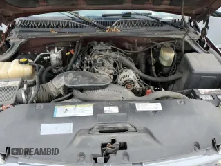 2000 Chevrolet Silverado 2500 LT with VIN 1GCGK29U2YE430010, listed as a Copart auction lot 37657274 with 329,629 mi miles and Clean Title. Bid and sale history available at carsss.com. Image 11.