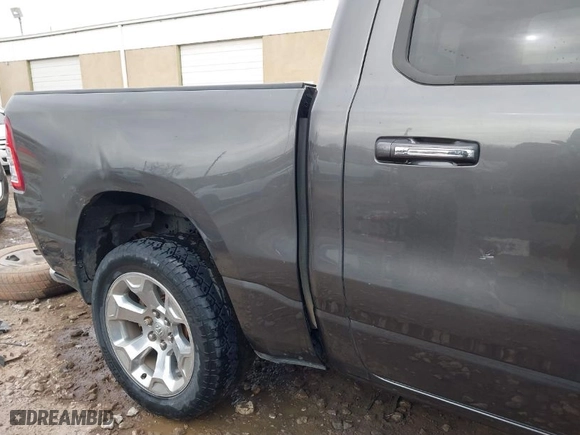 2020 Ram 1500 Big Horn with VIN 1C6SRFFT6LN146789, listed as a IAAI auction lot 41564958 with 130,892 mi miles. Bid and sale history available at carsss.com. Image 6.