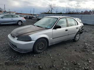 1998 Honda Civic DX with VIN 2HGEJ6622WH595020, listed as a Copart auction lot 83275044 with 175,800 mi miles and Clean Title. Bid and sale history available at carsss.com. Image 1.