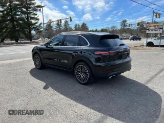 2019 Porsche Cayenne with VIN WP1AA2AY3KDA11036, listed as a Copart auction lot 55019565 with 129,678 mi miles and Clean Title. Bid and sale history available at DreamBid. Image 3.