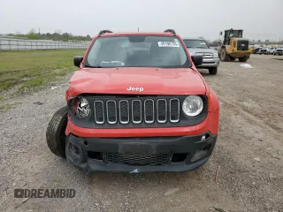 2017 Jeep Renegade Sport with VIN ZACCJAAB3HPF74288, listed as a Copart auction lot 49196735 with 42,468 mi miles and Salvage Title. Bid and sale history available at DreamBid. Image 5.