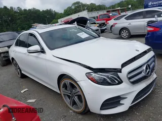 2017 Mercedes-Benz E 300 Luxury with VIN WDDZF4KB5HA280599, listed as a IAAI auction lot 42520875 with 41,026 mi miles and . Bid and sale history available at DreamBid. Image 1.