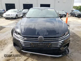 2019 Volkswagen Arteon SEL R-Line с VIN WVWSR7AN1KE025626, выставлен на аукционе Copart как лот 47225553 с пробегом 39 822 миль миль и . История ставок и продаж доступна на DreamBid. Изображение 5.