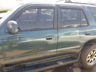 1998 Toyota 4Runner SR5 with VIN JT3HN86R3W0170519, listed as a IAAI auction lot 41894136 with 185,261 mi miles and . Bid and sale history available at DreamBid. Image 14.