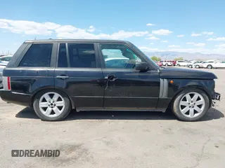 2005 Land Rover Range Rover z VIN SALMF11445A197370, wystawiony jako IAAI lot #42129179 z przebiegiem Nie podano mil oraz . Historia ofert i sprzedaży dostępna na DreamBid. Obrazek 12.