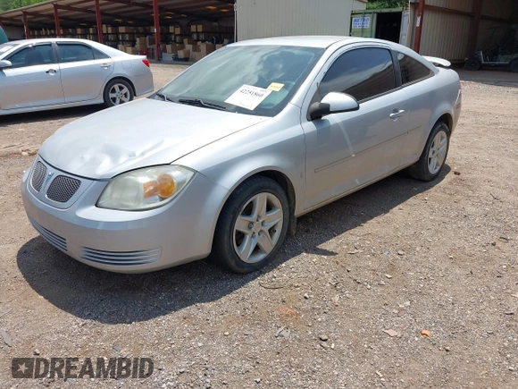 2008 Pontiac G5 z VIN 1G2AL18F687291587, wystawiony jako IAAI lot #42251860 z przebiegiem 237 334 mil mil oraz . Historia ofert i sprzedaży dostępna na DreamBid. Obrazek 2.