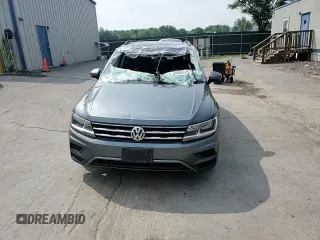 2018 Volkswagen Tiguan SEL with VIN 3VV2B7AX2JM216584, listed as a Copart auction lot 60986525 with 78,641 mi miles and Salvage title. Bid and sale history available at DreamBid. Image 14.