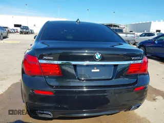 2015 BMW 7 Series 750Li xDrive with VIN WBAYF8C59FD655120, listed as a IAAI auction lot 41315152 with 82,244 mi miles and . Bid and sale history available at carsss.com. Image 16.