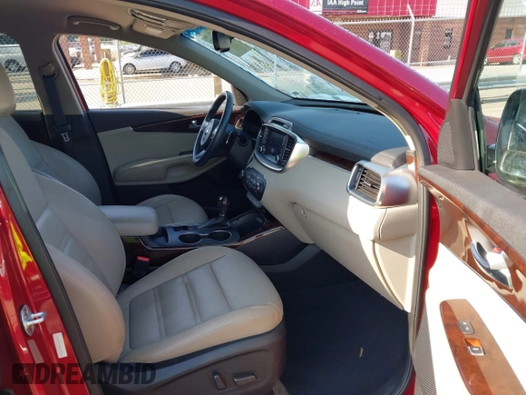2017 Kia Sorento EX with VIN 5XYPH4A19HG325385, listed as a IAAI auction lot 42481705 with 70,270 mi miles and . Bid and sale history available at DreamBid. Image 5.
