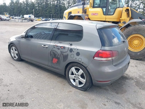 2011 Volkswagen Golf with VIN WVWAA7AJ2BW003340, listed as a IAAI auction lot 41682549 with 187,250 mi miles. Bid and sale history available at carsss.com. Image 3.