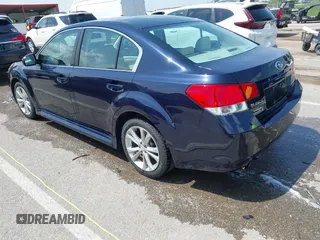 2013 Subaru Legacy Premium z VIN 4S3BMBG68D3019421, wystawiony jako IAAI lot #42097119 z przebiegiem 106 087 mil mil oraz . Historia ofert i sprzedaży dostępna na DreamBid. Obrazek 3.