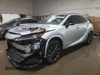 2024 Lexus RX with VIN 2T2BAMCAXRC063137, listed as a Copart auction lot 81781994 with 9,843 mi miles and Salvage Title. Bid and sale history available at carsss.com. Image 1.