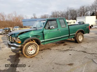 1996 Ford F-150 with VIN 1FTEX14N8TKA40042, listed as a Copart auction lot 88220235 with 190,784 mi miles and Salvage Title. Bid and sale history available at carsss.com. Image 1.