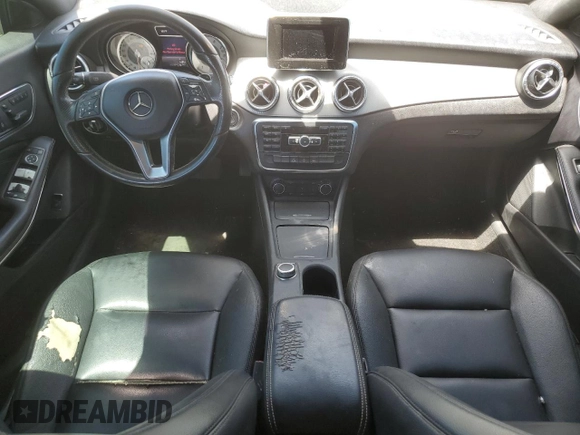 2014 Mercedes-Benz CLA 250 with VIN WDDSJ4EB2EN051698, listed as a Copart auction lot 61304194 with 3,740 mi miles and Clean title. Bid and sale history available at DreamBid. Image 8.