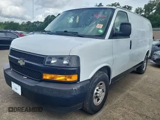 2018 Chevrolet Express Cargo z VIN 1GCWGAFP5J1204160, wystawiony jako IAAI lot #42621020 z przebiegiem 164 194 mil mil oraz . Historia ofert i sprzedaży dostępna na DreamBid. Obrazek 29.