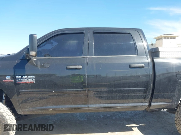 2018 Ram 2500 Tradesman with VIN 3C6UR5CL3JG217007, listed as a IAAI auction lot 42223854 with 127,000 mi miles and . Bid and sale history available at DreamBid. Image 14.