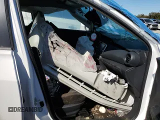 2022 Nissan Kicks S z VIN 3N1CP5BV1NL490430, wystawiony jako Copart lot #58872945 z przebiegiem Nie podano mil oraz Nie do naprawy • Non repairable. Historia ofert i sprzedaży dostępna na DreamBid. Obrazek 7.