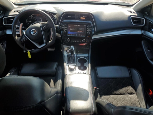 2017 Nissan Maxima SR z VIN 1N4AA6APXHC434345, wystawiony jako Copart lot #57636165 z przebiegiem 73 618 mil mil oraz Szkoda całkowita • Salvage title. Historia ofert i sprzedaży dostępna na DreamBid. Obrazek 8.