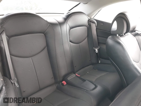 2011 Infiniti G37 with VIN JN1CV6FE8BM952781, listed as a IAAI auction lot 42144510 with 88,126 mi miles. Bid and sale history available at carsss.com. Image 8.