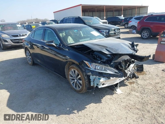 2020 Lexus ES with VIN 58ADZ1B1XLU070884, listed as a IAAI auction lot 41795531 with 76,483 mi miles. Bid and sale history available at carsss.com. Image 1.