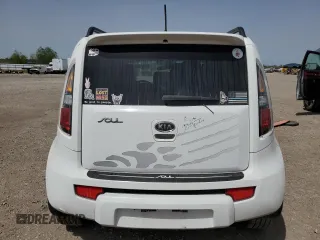 2011 Kia Soul + with VIN KNDJT2A20B7276647, listed as a Copart auction lot 47981225 with 84,638 mi miles and Salvage Title. Bid and sale history available at carsss.com. Image 6.