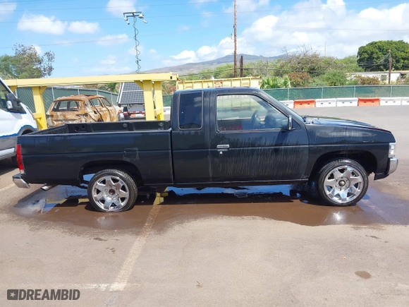 1996 Nissan Trucks 2WD XE with VIN 1N6SD16S5TC346136, listed as a IAAI auction lot 41676411 with 137,864 mi miles. Bid and sale history available at carsss.com. Image 13.