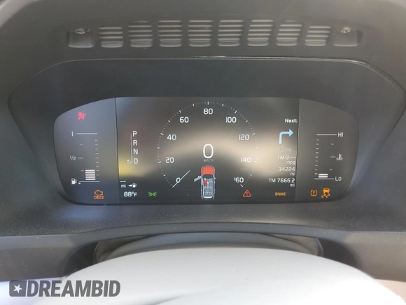 2018 Volvo XC90 Momentum with VIN YV4102CK1J1337654, listed as a Copart auction lot 60894804 with 34,224 mi miles and Salvage Title. Bid and sale history available at carsss.com. Image 9.