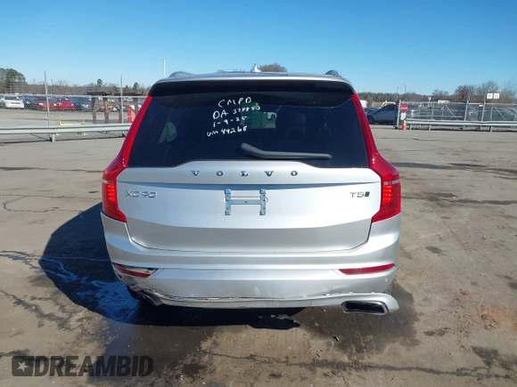 2020 Volvo XC90 Momentum with VIN YV4102PK5L1544268, listed as a IAAI auction lot 41323921 with 55,474 mi miles. Bid and sale history available at carsss.com. Image 16.