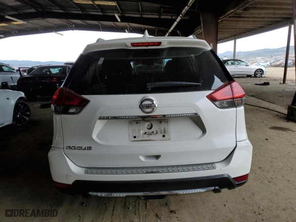 2017 Nissan Rogue SL with VIN JN8AT2MT1HW142706, listed as a Copart auction lot 44895235 with 198,581 mi miles and Salvage Title. Bid and sale history available at carsss.com. Image 6.