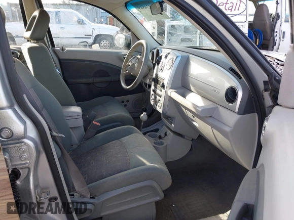 2006 Chrysler PT Cruiser Touring z VIN 3A4FY58B96T201469, wystawiony jako IAAI lot #41524869 z przebiegiem 119 345 mil mil oraz . Historia ofert i sprzedaży dostępna na DreamBid. Obrazek 5.