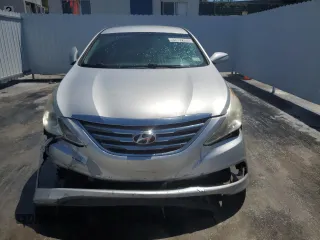 2014 Hyundai Sonata SE with VIN 5NPEC4AC5EH904529, listed as a Copart auction lot 51991785 with 148,988 mi miles and Clean Title. Bid and sale history available at DreamBid. Image 5.