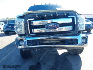 2015 Ford Super Duty F-250 SRW Lariat with VIN 1FT7W2BT9FEA55736, listed as a IAAI auction lot 41339175 with 355,582 mi miles. Bid and sale history available at carsss.com. Image 6.