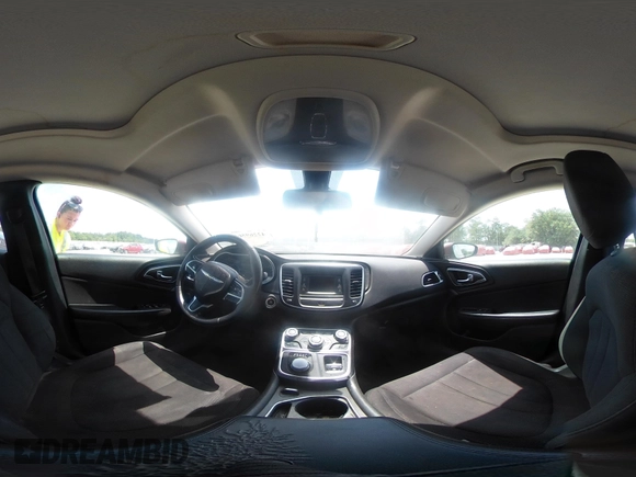 2015 Chrysler 200 Limited z VIN 1C3CCCAB3FN687402, wystawiony jako IAAI lot #42269561 z przebiegiem 178 372 mil mil oraz . Historia ofert i sprzedaży dostępna na DreamBid. Obrazek 18.