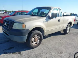 2007 Ford F-150 XL with VIN 1FTRF12217NA44838, listed as a IAAI auction lot 41775260 with 227,689 mi miles. Bid and sale history available at carsss.com. Image 2.