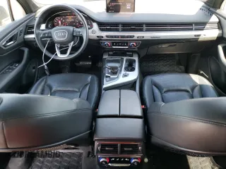 2018 Audi Q7 Premium Plus z VIN WA1LHAF77JD042203, wystawiony jako Copart lot #63196135 z przebiegiem 57 280 mil mil oraz Szkoda całkowita • Salvage title. Historia ofert i sprzedaży dostępna na DreamBid. Obrazek 8.