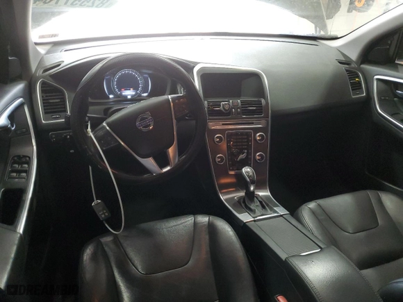 2016 Volvo XC60 T6 Drive-E with VIN YV449MDK9G2834368, listed as a Copart auction lot 82557784 with 102,313 mi miles and Salvage Title. Bid and sale history available at carsss.com. Image 8.