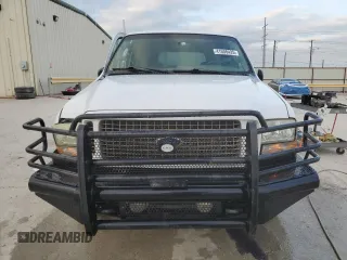 2004 Ford Excursion Eddie Bauer z VIN 1FMSU45P54EC84353, wystawiony jako Copart lot #41508425 z przebiegiem 290 224 mil mil oraz Szkoda całkowita • Salvage title. Historia ofert i sprzedaży dostępna na DreamBid. Obrazek 5.