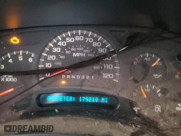 2006 GMC Sierra 1500 SLE1 z VIN 1GTEC19V36Z239175, wystawiony jako Copart lot #59421755 z przebiegiem 179 219 mil mil oraz Szkoda całkowita • Salvage title. Historia ofert i sprzedaży dostępna na DreamBid. Obrazek 9.