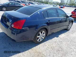2006 Nissan Maxima 3.5 SE with VIN 1N4BA41E16C849347, listed as a IAAI auction lot 41927386 with 241,447 mi miles. Bid and sale history available at carsss.com. Image 4.