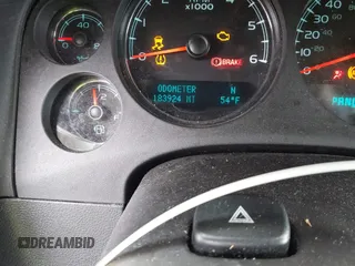 2012 Chevrolet Suburban LS with VIN 1GNSCHE0XCR260405, listed as a IAAI auction lot 41392088 with 183,924 mi miles. Bid and sale history available at carsss.com. Image 15.